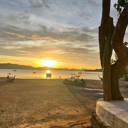 Rimlay Bay View Villa Ko Yao Noi Bagian luar foto