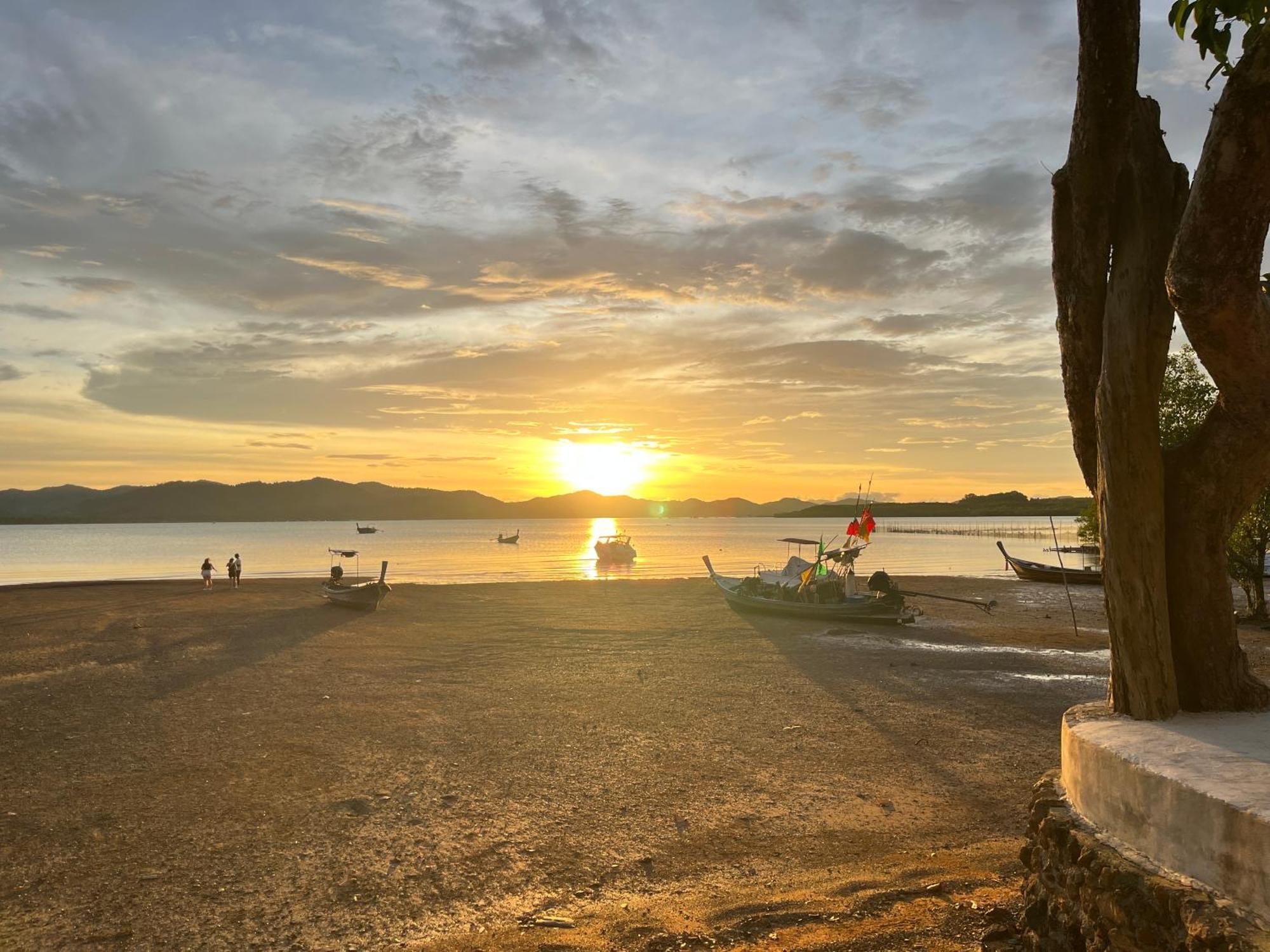 Rimlay Bay View Villa Ko Yao Noi Bagian luar foto